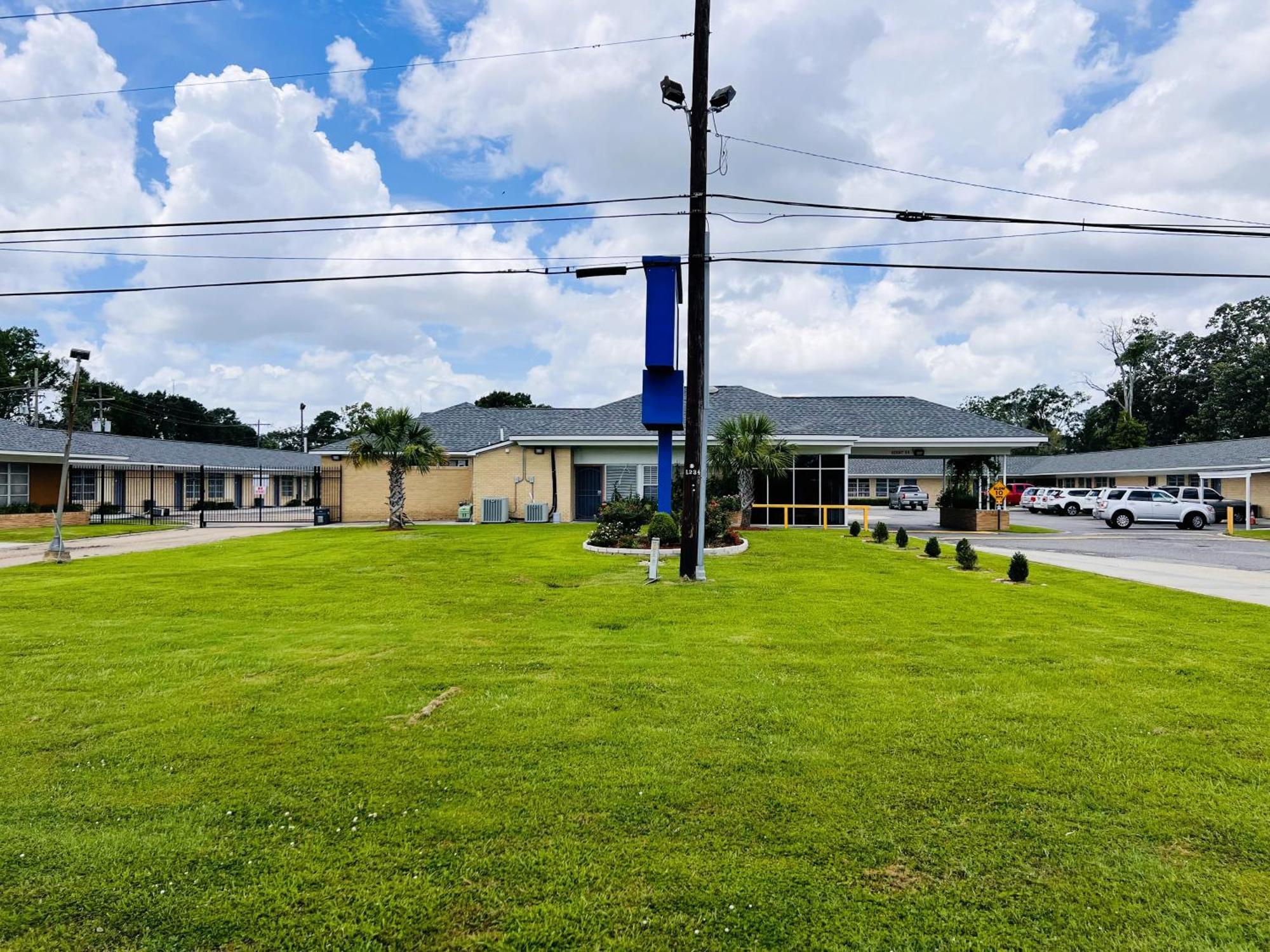The Shades Motel Baton Rouge Bagian luar foto