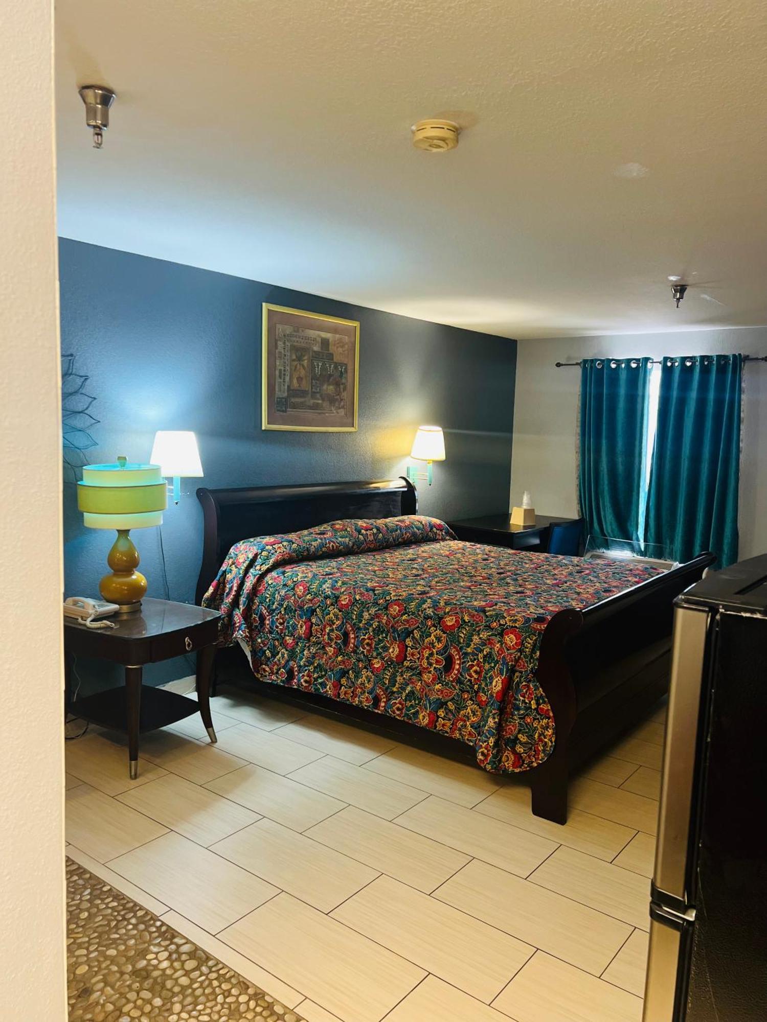 The Shades Motel Baton Rouge Bagian luar foto